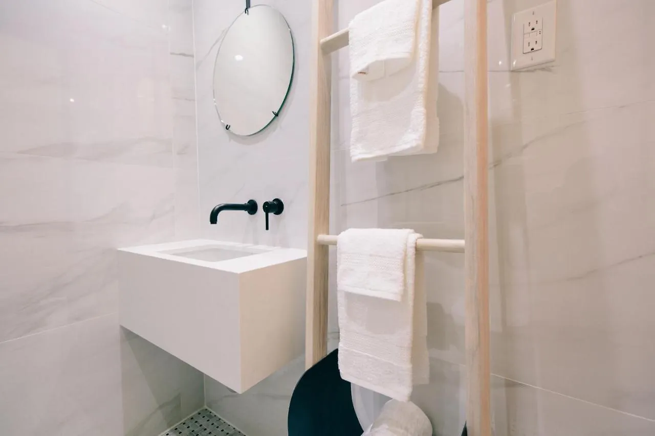 Hostel Ode Toronto