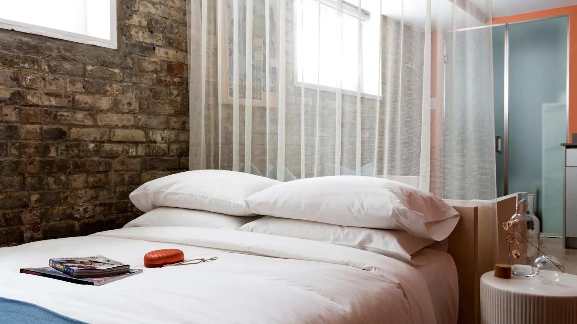 Hostel Ode Toronto