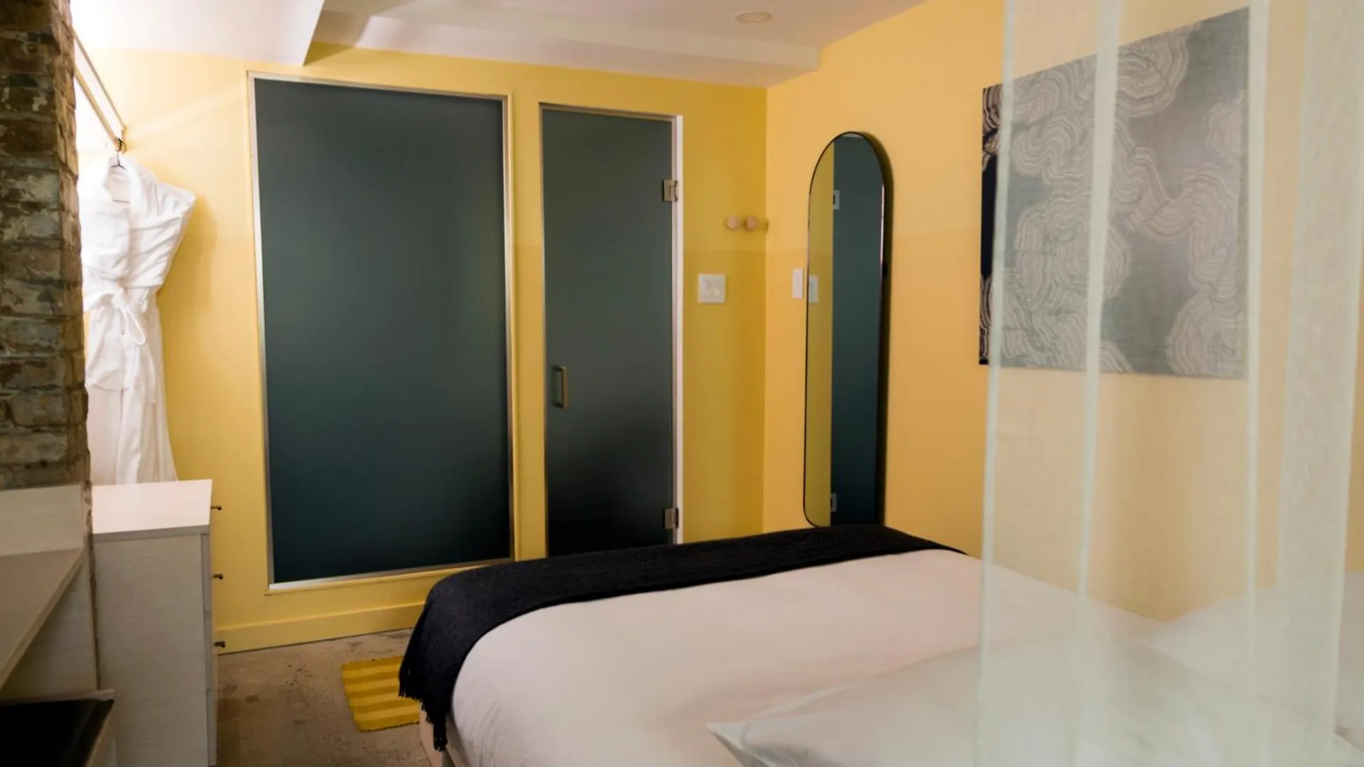 Ode Hostel Toronto Canada
